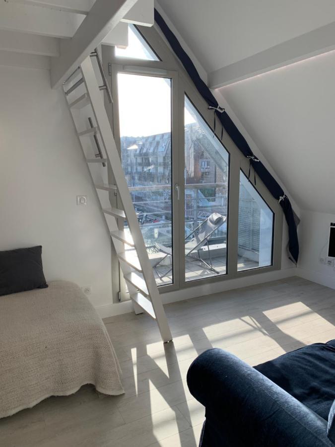 Blue Bay Studio Terrasse 도빌 외부 사진